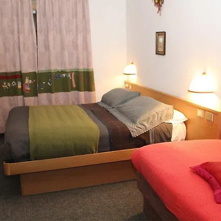 Genziana Hotel 3*