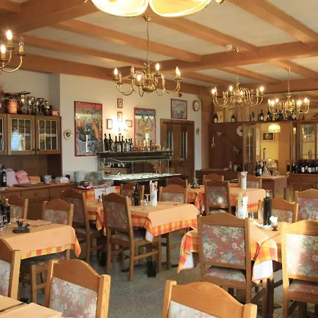 Hotel Genziana 3*